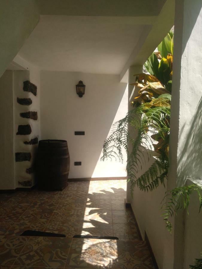 Casa La Plaza Villa Agulo Екстериор снимка