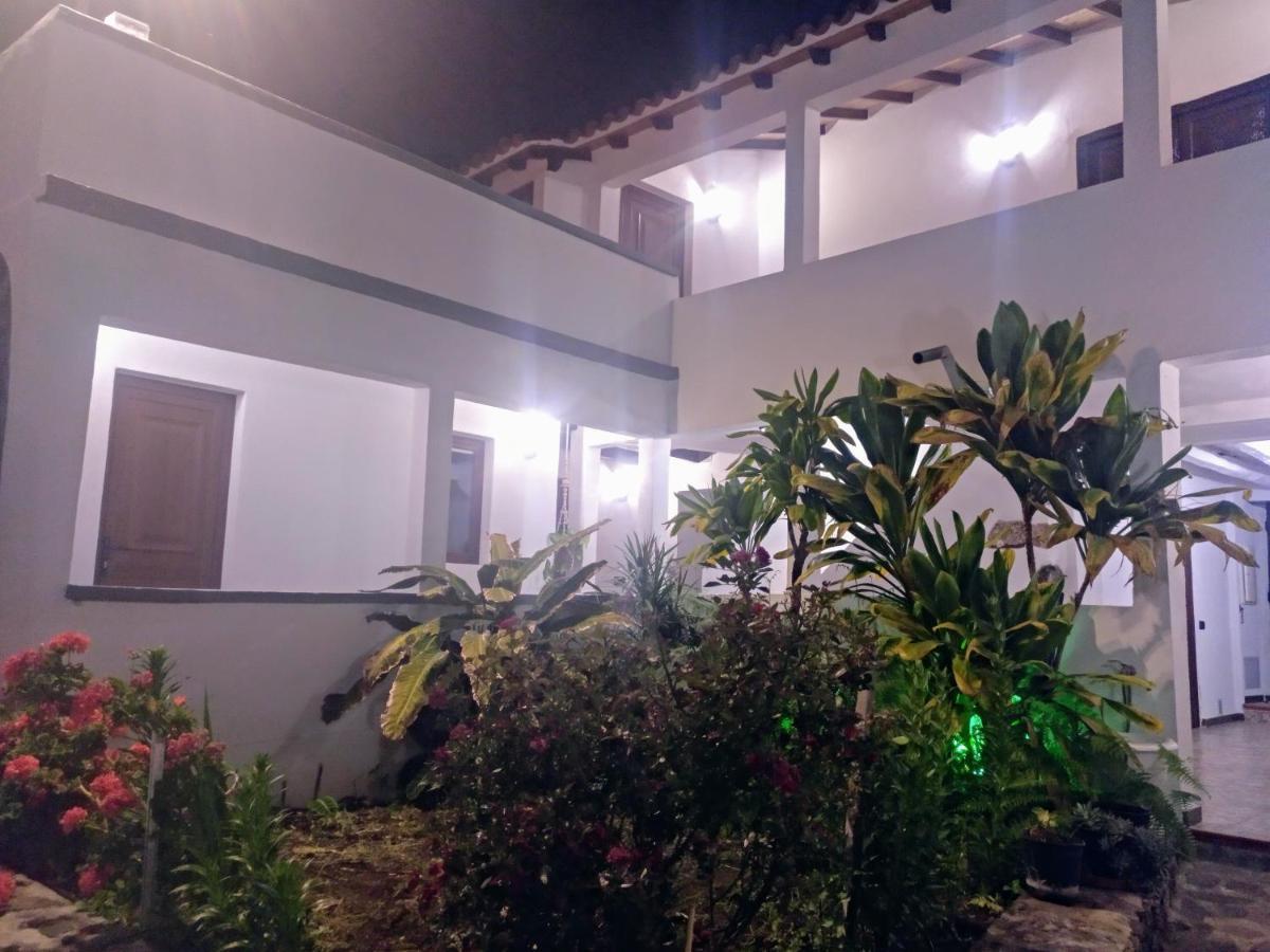 Casa La Plaza Villa Agulo Екстериор снимка